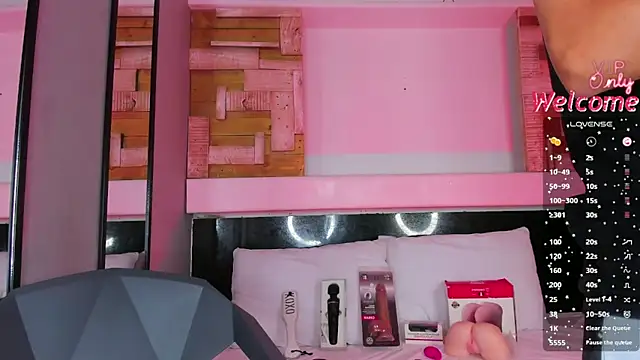 AmberAdams_: онлайн-секс-чат