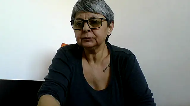 roseblak42's Live XXX Chat