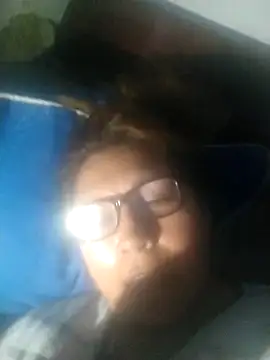 Chat XXX ao vivo de Kazsandraa