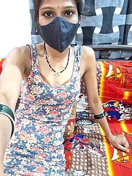 Desi_Sayli_Bhabhi webcam show