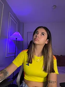 HoneyMollyX Adlı Modelin Canlı XXX Sohbeti