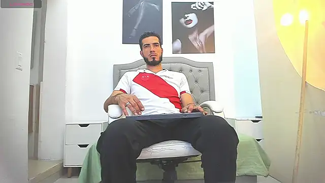 marc_ruffa's Live XXX Chat