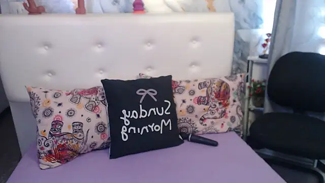 Nicolelewllss 라이브 XXX 채팅