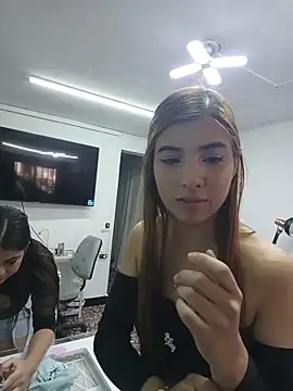 Isabellaa_Gomez's Live XXX Chat