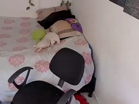 Chatroom XXX en direct de chloe_kisses