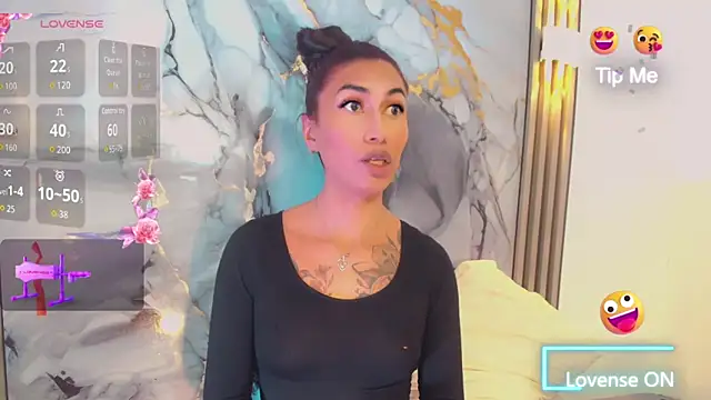 khiara_moretti Pertunjukan Webcam