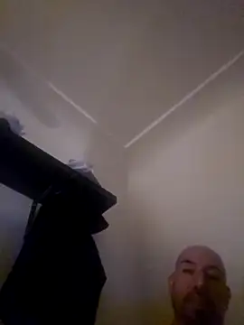 دردشة nakedtony81 الجنسية المباشرة