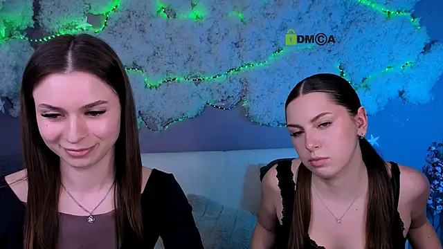 flora_ri Adlı Modelin Canlı XXX Sohbeti