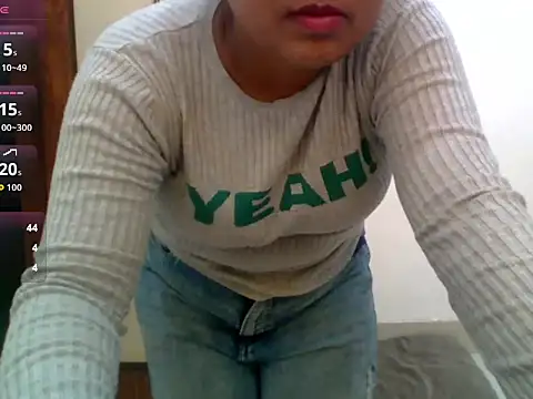 Teekhi_mirchii live XXX chat