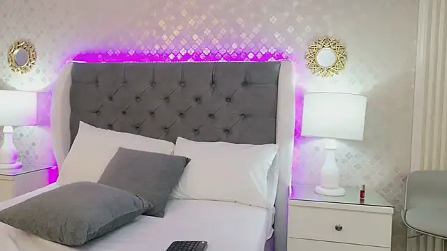 TaniaBlaze Live XXX-Chat