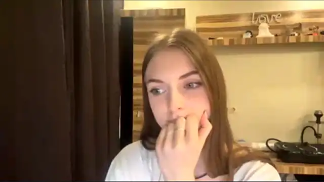 Chat XXX ao vivo de PollyDream