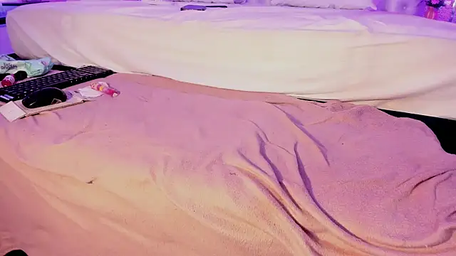 Maddysex_のライブXXXチャット