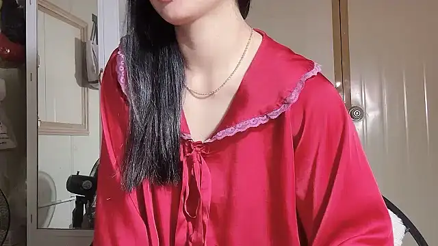 LinhChi_9xのライブXXXチャット