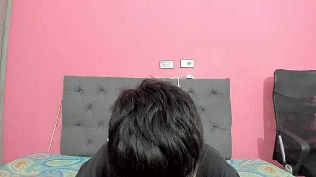 Chat XXX en directo de ariloe_quintero