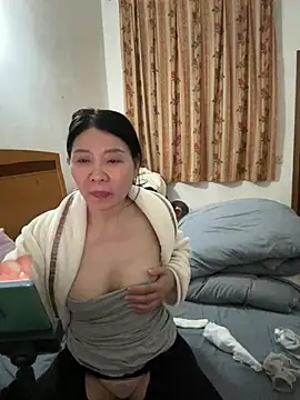 xiiuuff18 网络视讯表演