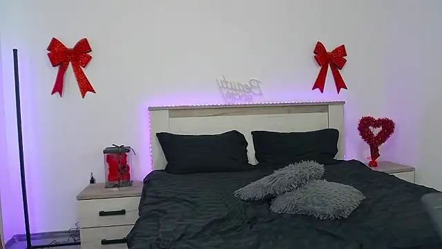 SashaaLuv – webcam-show