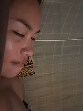 Ponthip 网络视讯表演