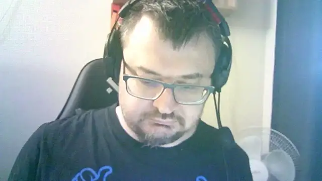 SirAbuser Adlı Modelin Canlı XXX Sohbeti