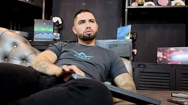 matteosantos live XXX chat