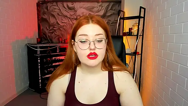 StaceyJensenのライブXXXチャット