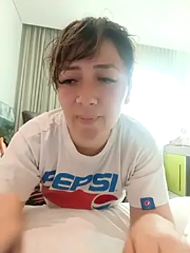 tata_sanz_ Adlı Modelin Canlı XXX Sohbeti