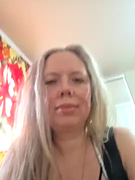 Irina3718 Live XXX-Chat