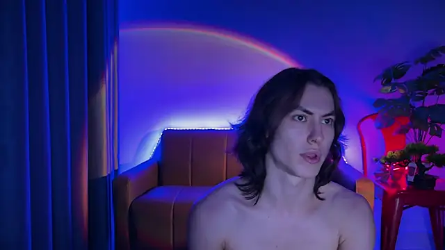 Вебкам-шоу tipmexx