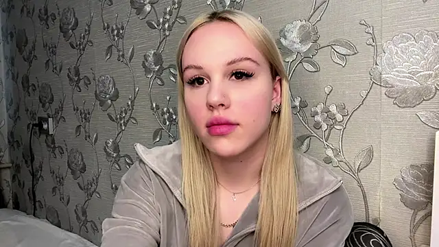 Živý XXX chat FrediaAlbritton