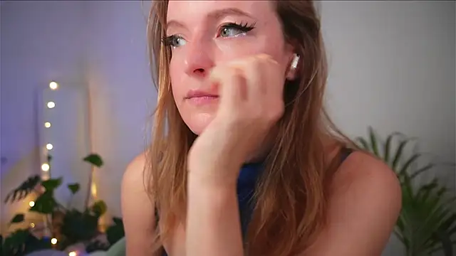 Ameliasweety69 Adlı Modelin Web Kamerası Şovu