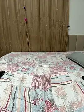 vivicortez: онлайн-секс-чат