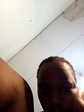 Wetpussy555's Live XXX Chat