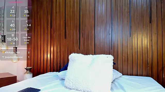 Farah_Stone Chat XXX in diretta