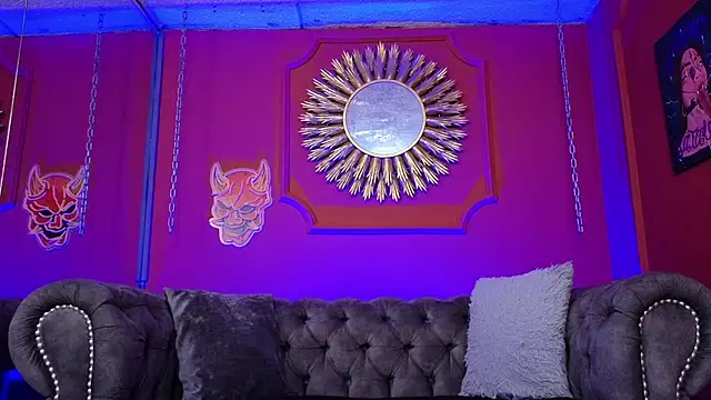 Czat XXX na żywo – Julieta_Russell