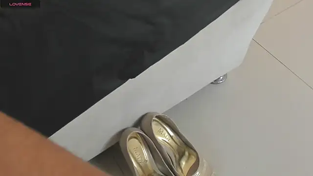 naughtyrose_vc Live XXX-chat