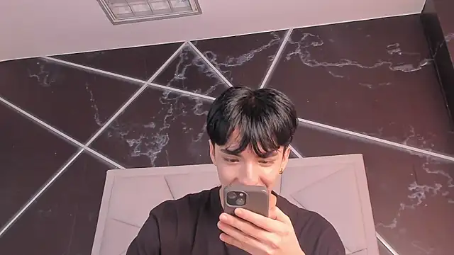 دردشة AerumChae الجنسية المباشرة