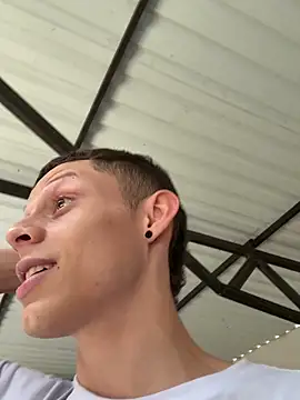 Daddyrich_632 Chat XXX live