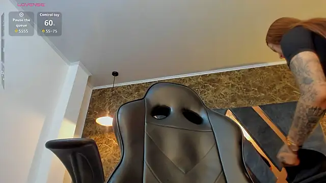 Hanna_Becker_'s Live XXX Chat