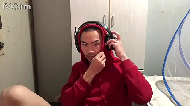 Вебкам-шоу dyjdddttj