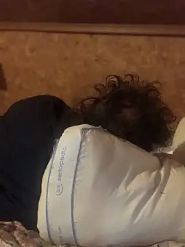 Ldnick69 élő XXX-chatje