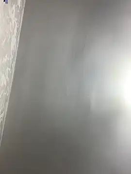 Xannyzzzz – Live XXX-chat