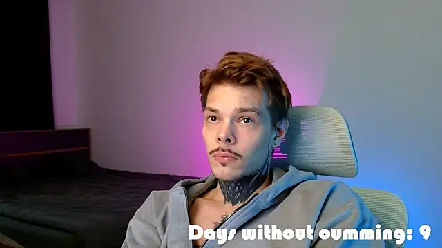 XXX chat uživo modela DENIS_HERE