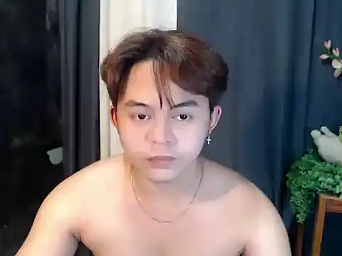 XXX chat uživo modela Bigboy_Hiro