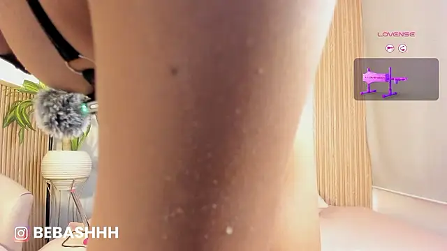 Fyre_divine's Live XXX Chat