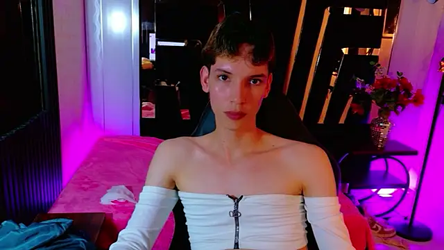 Pokazy przed kamerką – Stefany_PiInk