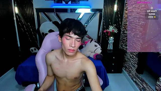 IsaacNovaa – Kamerová šou