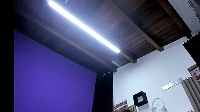 แชท XXX สดของ megan_pv