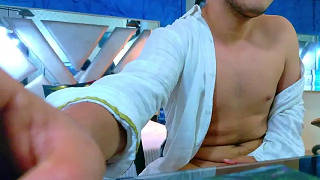 Oliver_Jamees Webcam Show