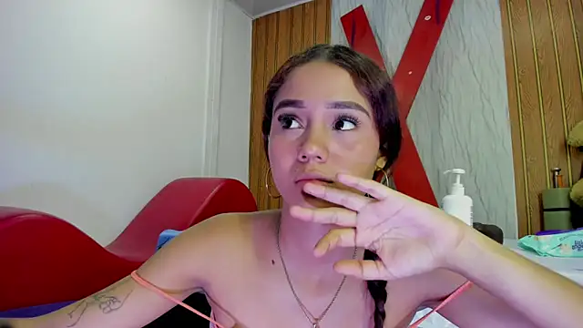 دردشة MarianaManzur الجنسية المباشرة