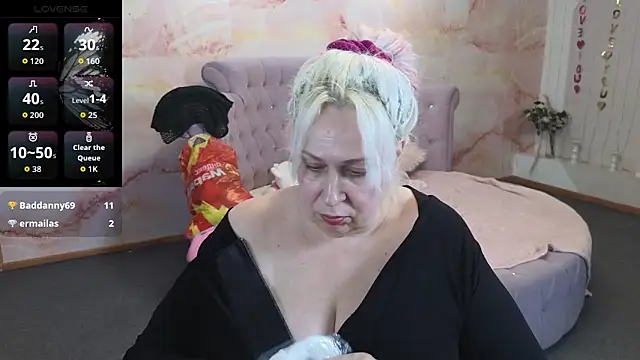 Czat XXX na żywo – Penelope_Pinky