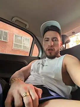 Chat XXX en directo de Thiago_Hill